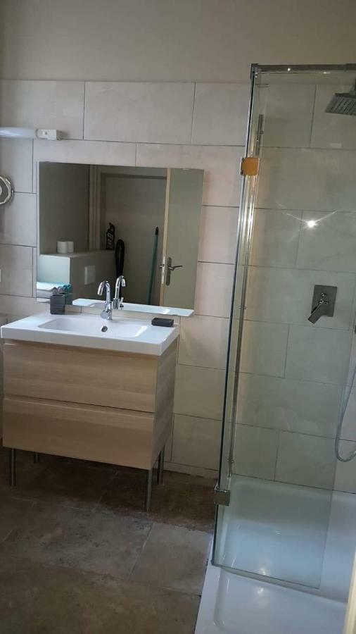 21 Bis Rue De La Croix Appartement Avignon Eksteriør billede